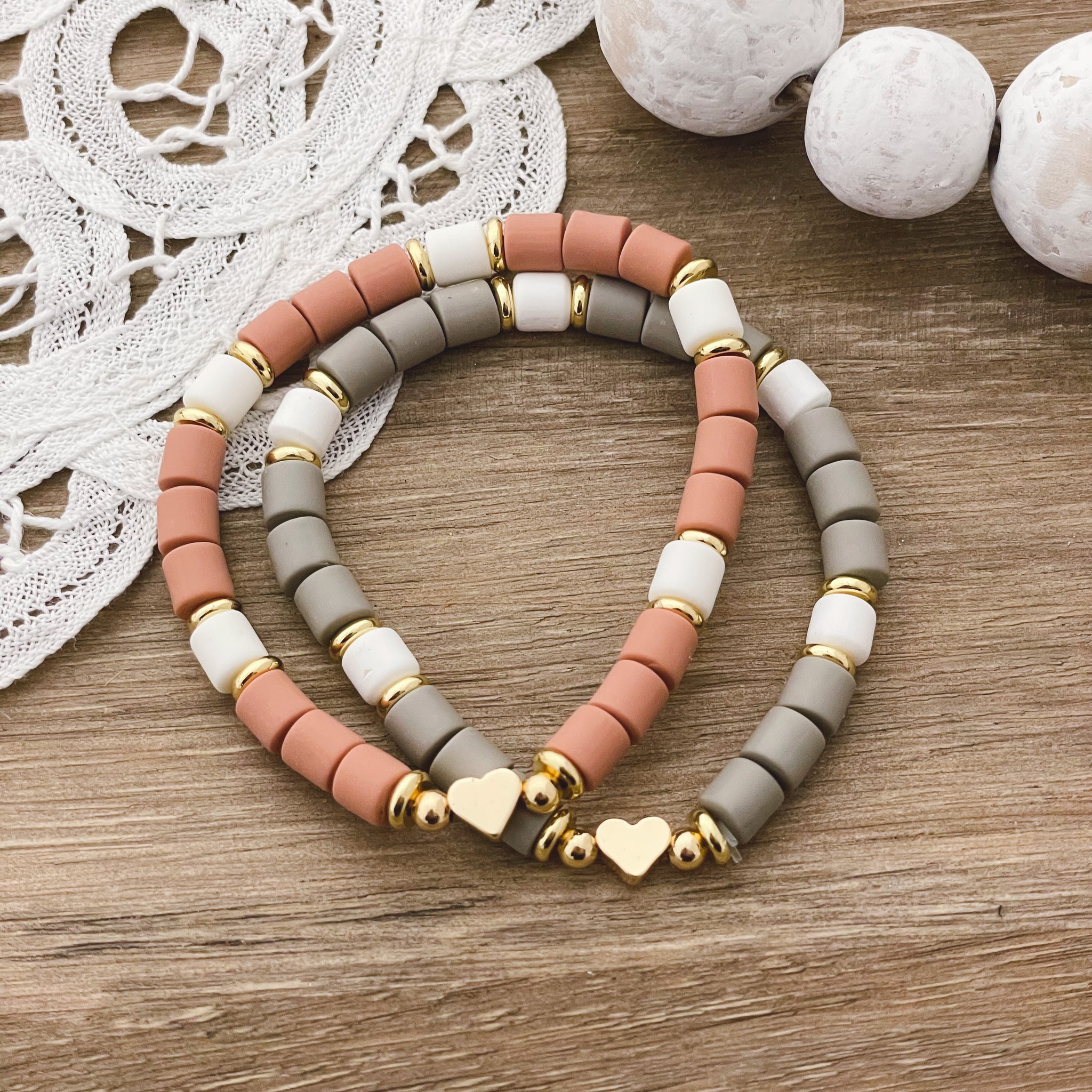 Bracelet ideas 🎀🛍️ #claybracelets #bracelets #summer #preppytok #bea... |  Clay Beads | TikTok